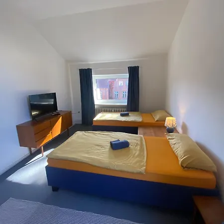 Daenischenhagen, Dorfstrasse *